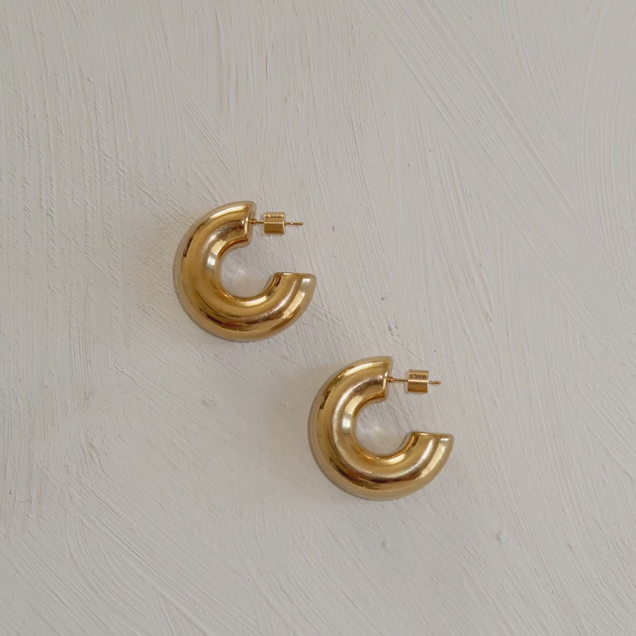 Chunky Gold Hoop Earrings - Jorunn