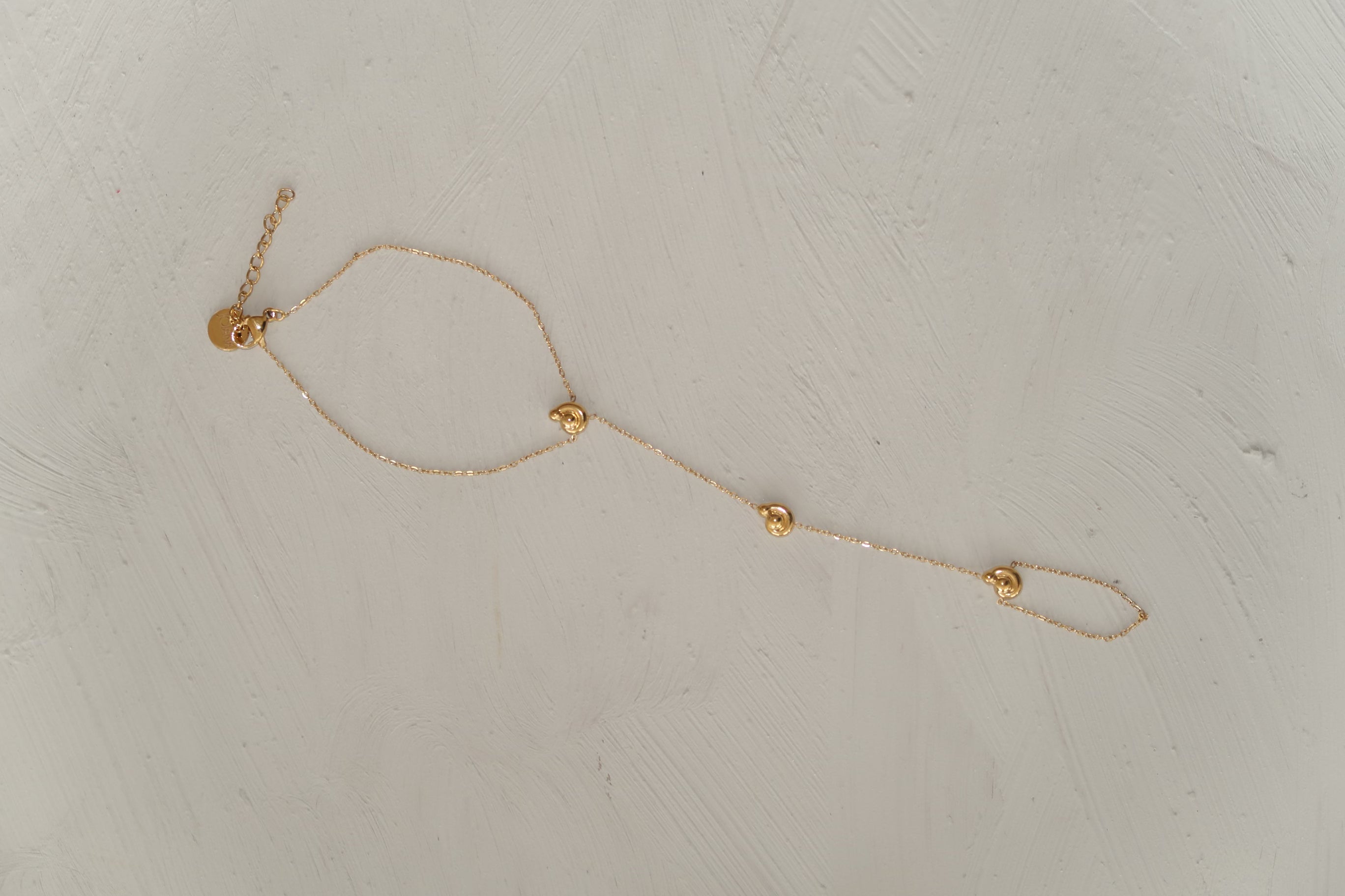 Cove Hand Chain